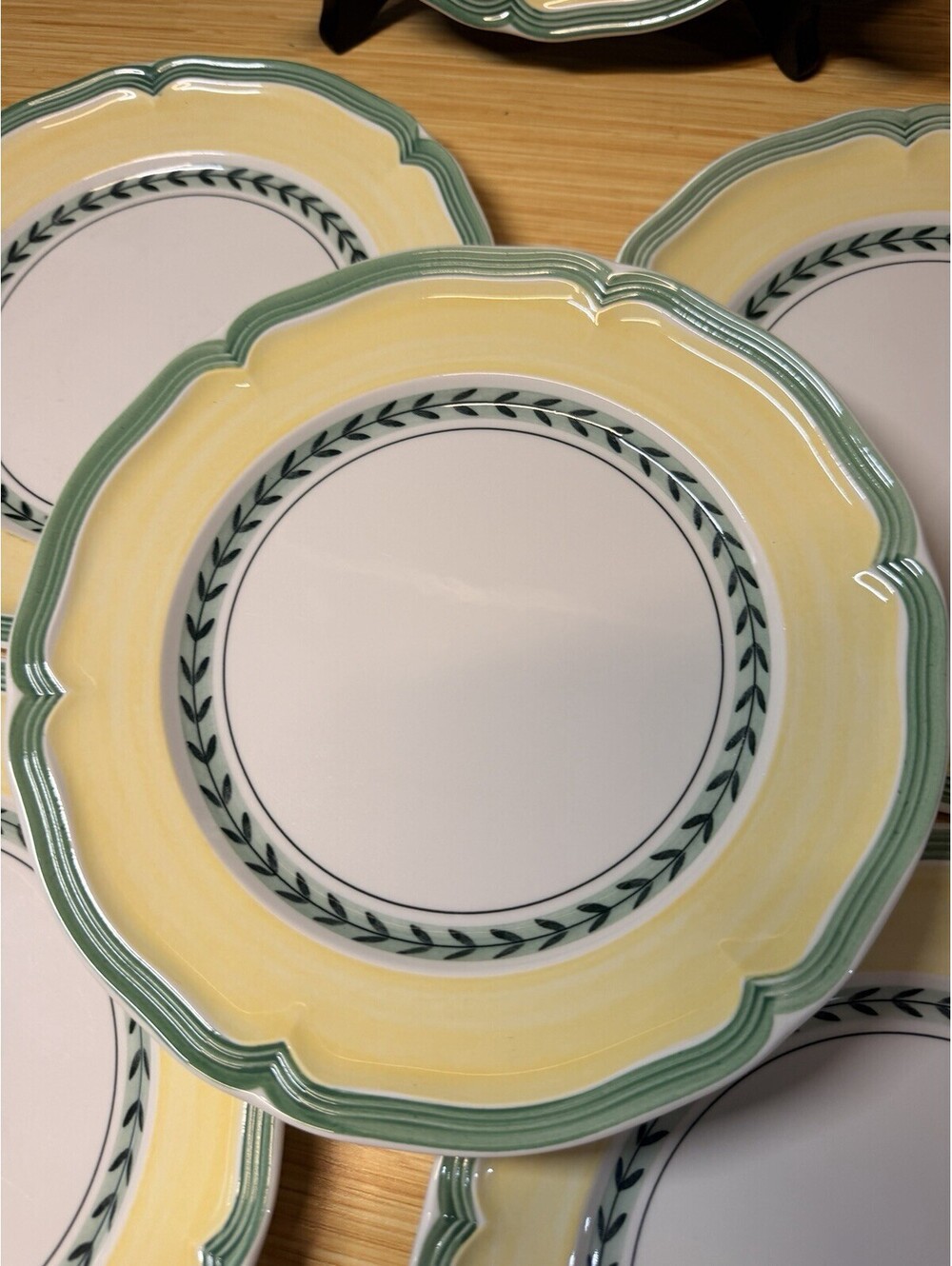 Set of 6 Villeroy & Boch French Garden VIENNE Salad Plates 8 1/8" Summer Table - Picture 2 of 7